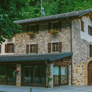Alloggio per agriturismo Agriturismo Ferdy, Lenna