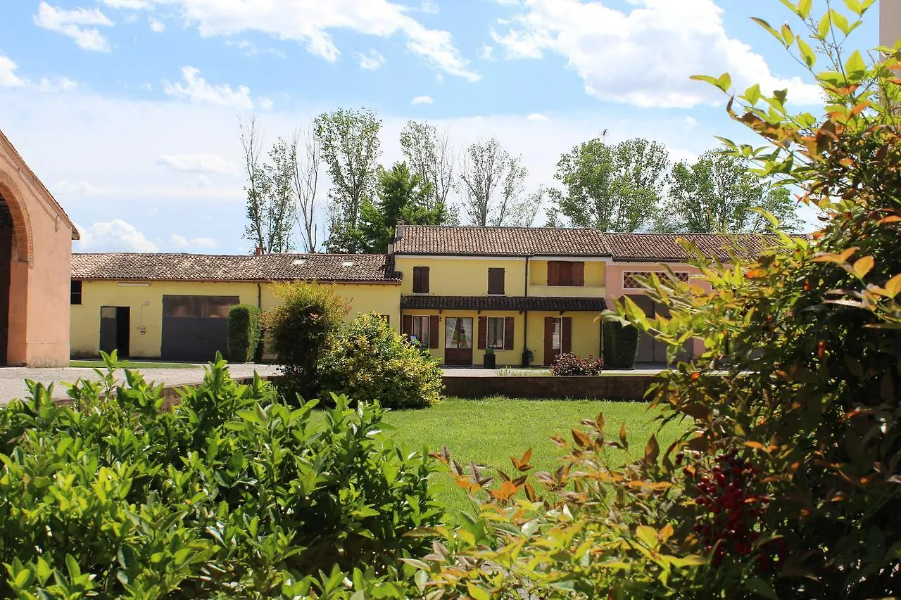 Alloggio per agriturismo Agriturismo Corte Acconi Mantova Italia